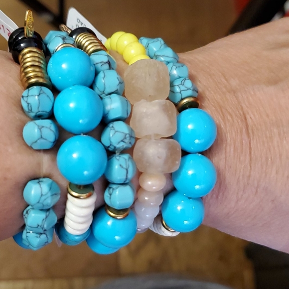 Anthropologie Verona Stretch Bracelet - Picture 4 of 8